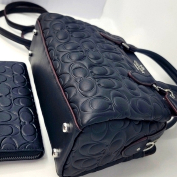 COACH NWT Purse Bag Satchel Crossby RARE Embossed Debossed LEATHER - Picture 12 of 14